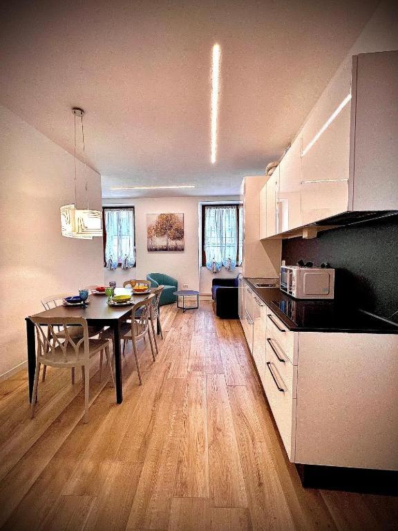 Welcome Traveller Amore Apartments バルドリーノ エクステリア 写真