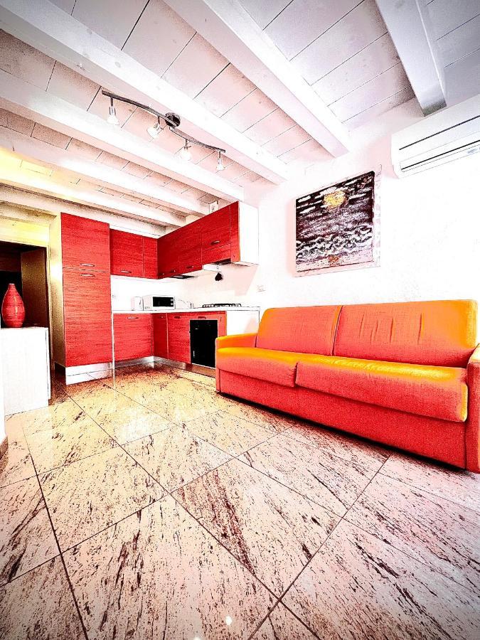 Welcome Traveller Amore Apartments バルドリーノ エクステリア 写真
